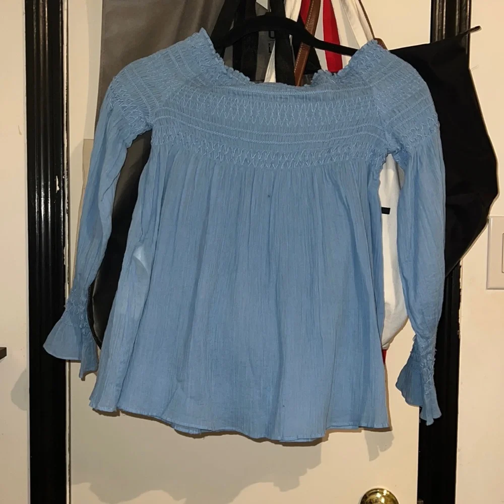 Make blue top - Picture 2 of 4